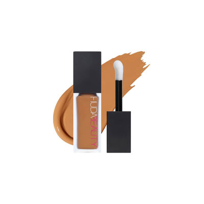 #FAUXFILTER LUMINOUS MATTE CONCEALER (CORRECTOR MATE)